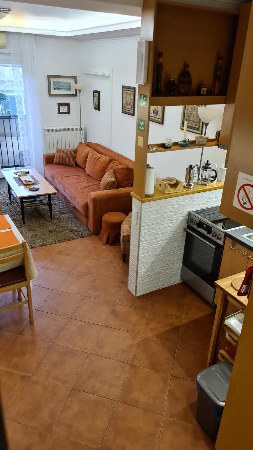 Apartment Akacija Gardens Belgrado Esterno foto